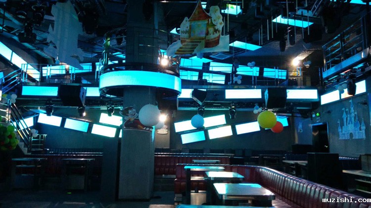 1626335988803844.jpg 汕头酒吧室内P4-150平米.jpg