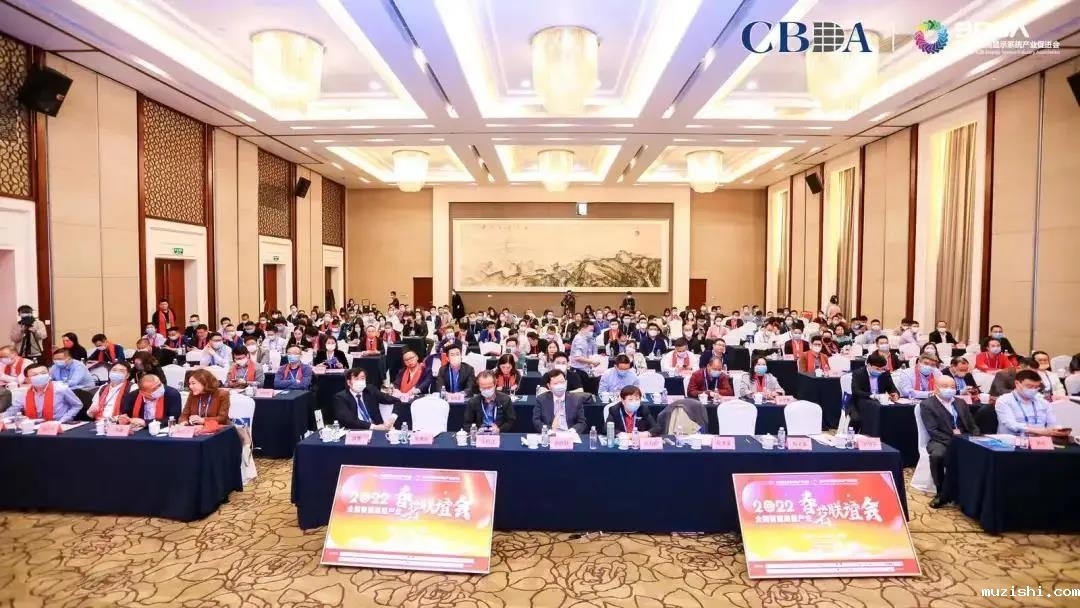 热烈祝贺华体汇体育官网入口专显荣获“2021年度商显产品优秀创新应用奖”-华显奖